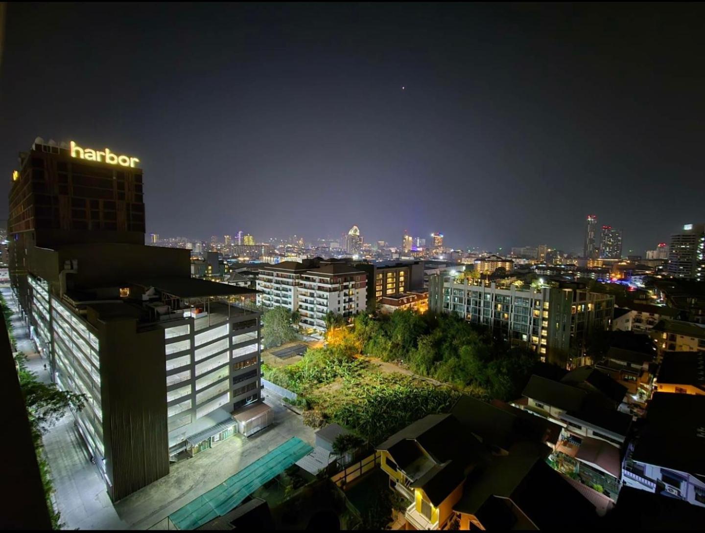 Hotel First Pacific Cirrus Pattaya Exterior foto